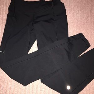 lulu leggings with pockets